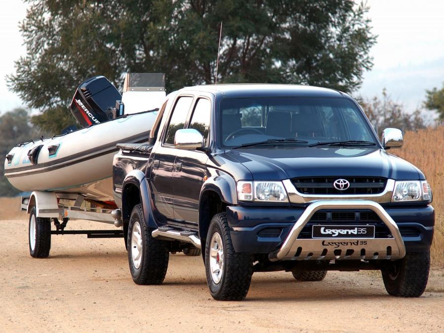  Toyota Hilux 2700i Legend 35 Double Cab 2004 года  (фото 8 из 13)
